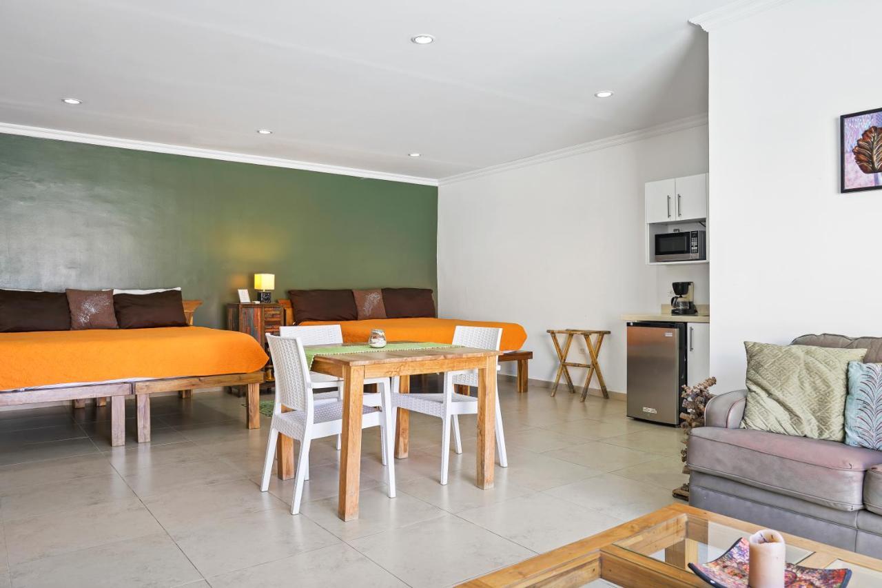 Aruba'S Bakval Suites Zewnętrze zdjęcie
